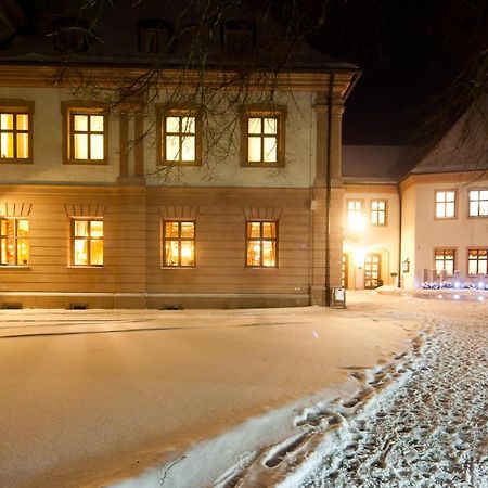 Klosterbraeuhaus Ursberg Esterno foto